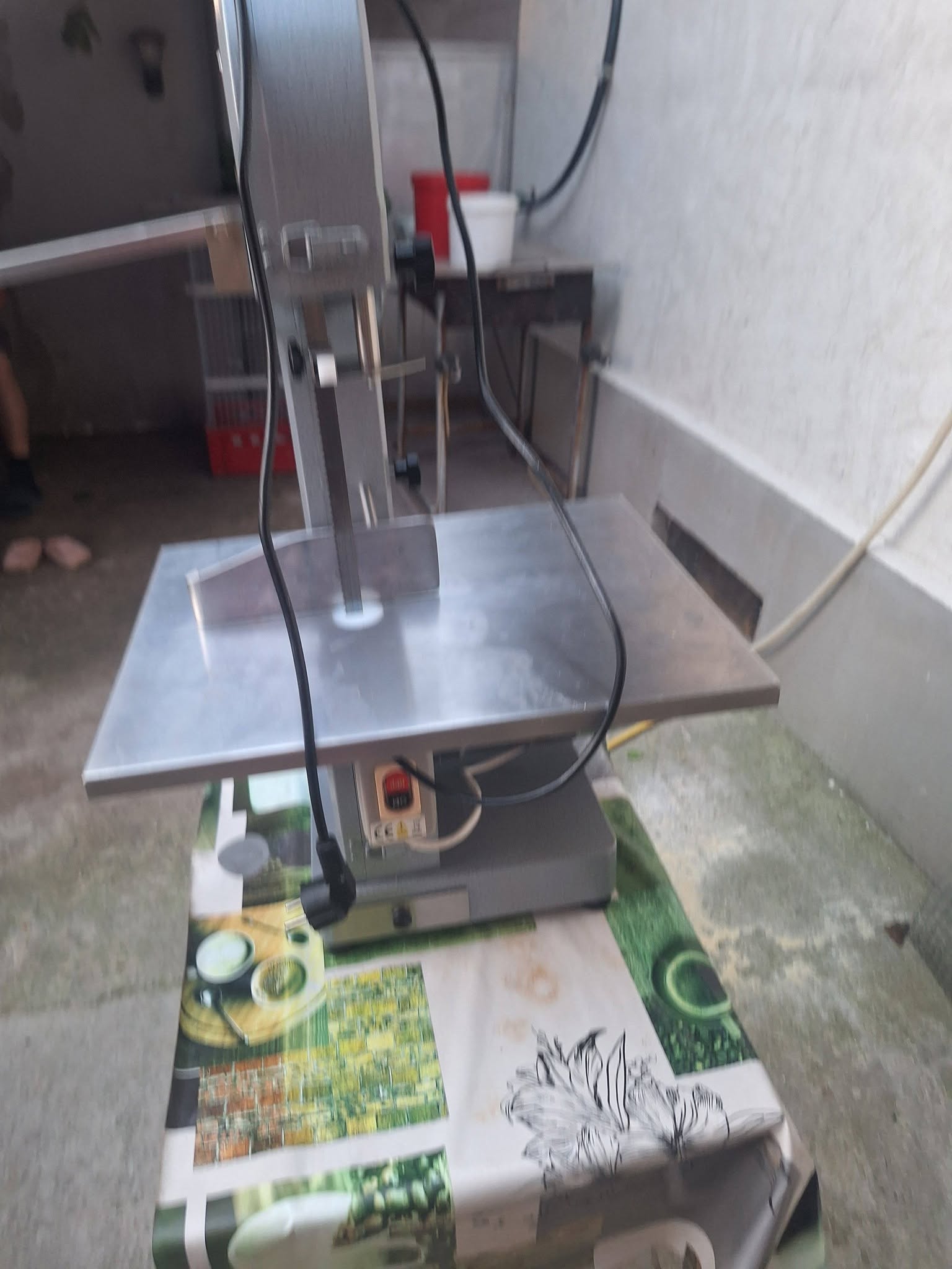 Banzic electric profesional pentru măcelărie și HoReCa – 850W, 220V - Imagine 2
