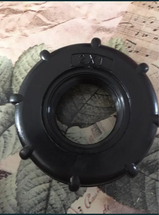 Reducție Bazin IBC 1000L cu Ieșire Filetată 1" – Adaptor pentru Robinet și Fitinguri - Imagine 3