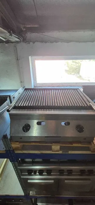 Grill profesional cu roca vulcanica linia 600, gratar HoReCa electric pentru restaurante si catering