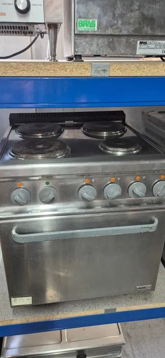 Plita Electrica Profesionala FAGOR cu 4 Ochiuri si Cuptor Electric 400V | Aragaz Electric HoReCa SH - Imagine 4