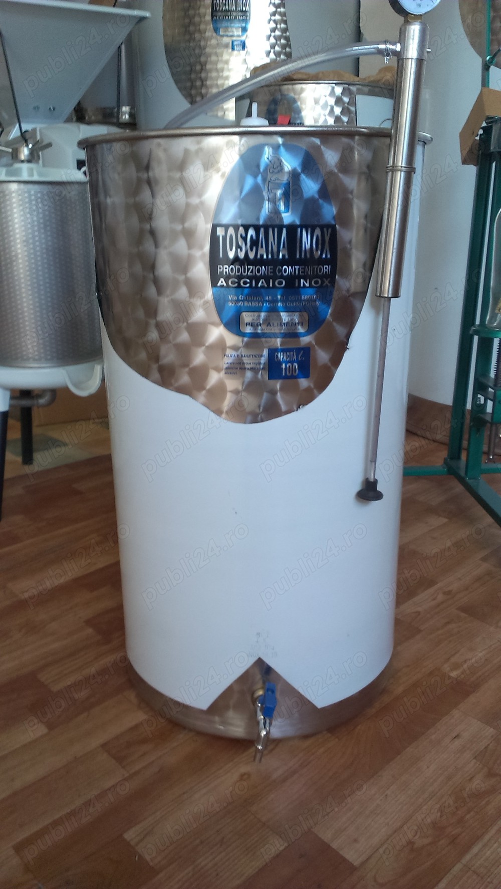 Cisterne inox alimentar pentru vin si bauturi, cu capac flotant – Toscana Inox Italia – 100L pana la 1000L - Imagine 3