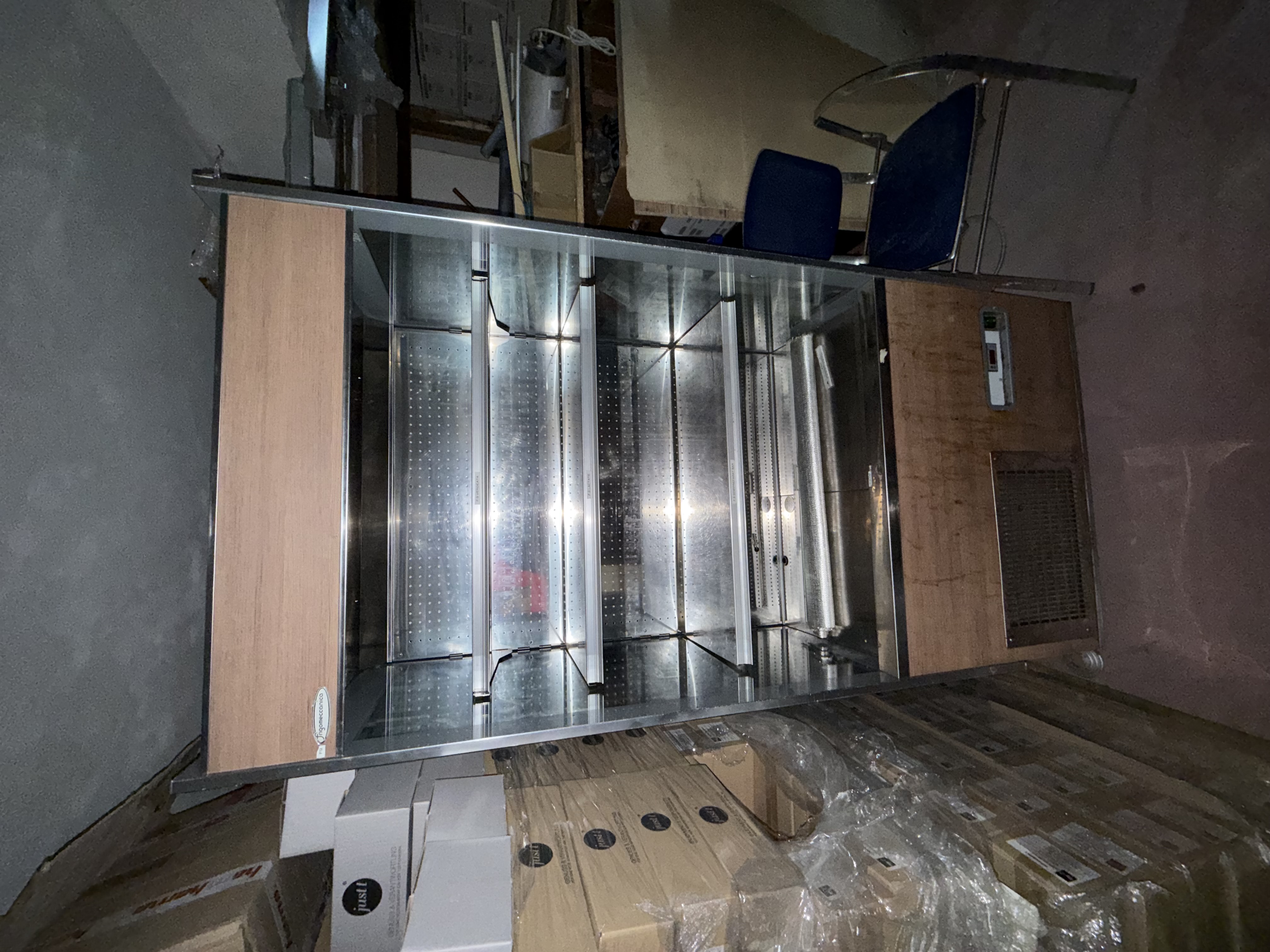 Vitrina perdea aer Vitrina frigorifica profesionala cu perdea de aer FRIGOMECCANICA Italia – 1000 x 700 x 2100 mm