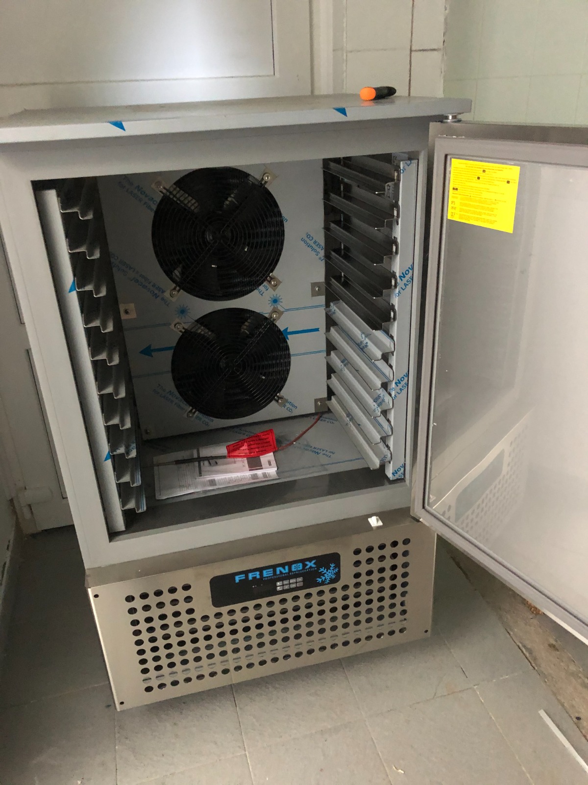 Abatitor   blast chiller FREENOX 10 cuve 