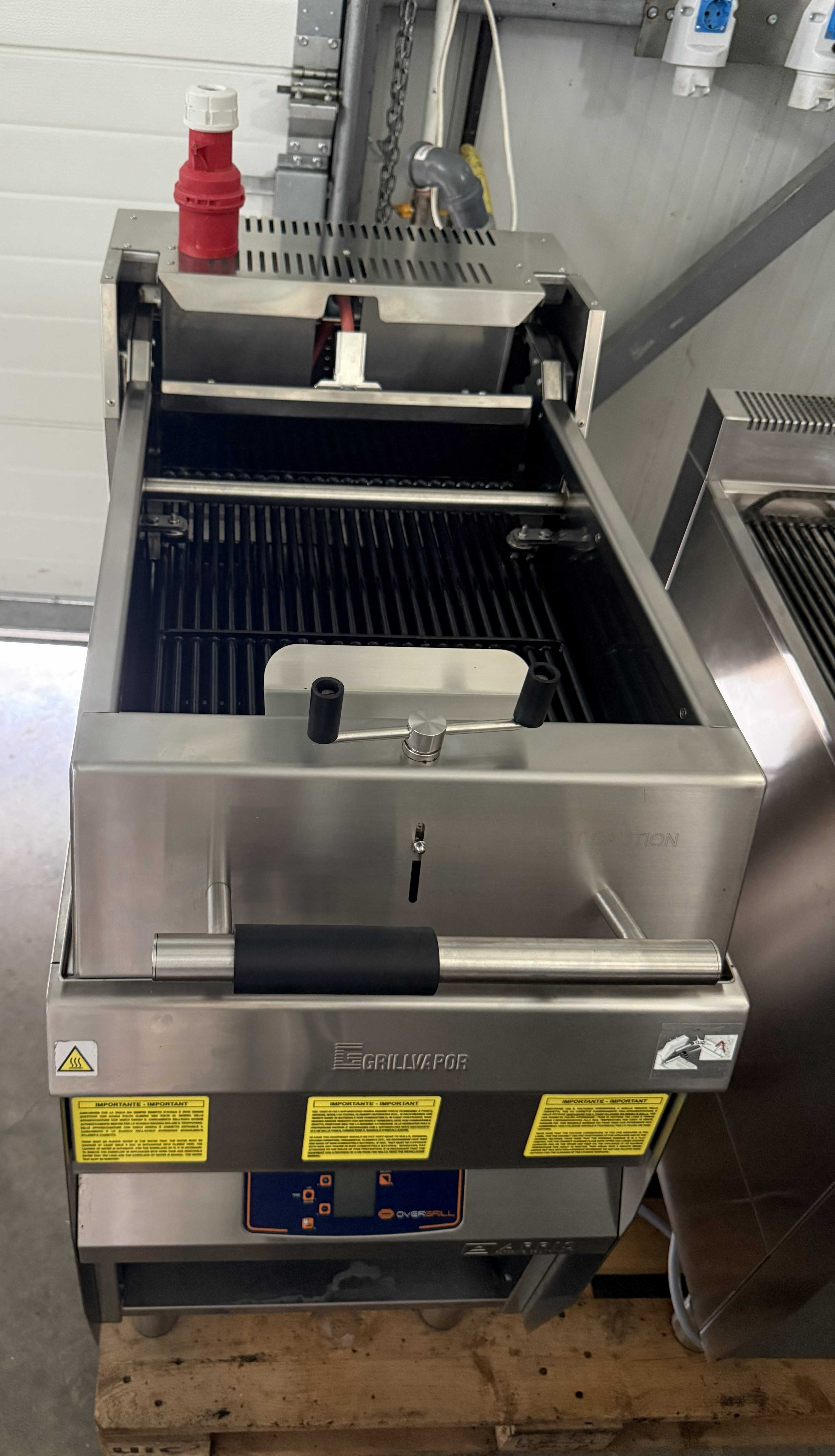 Grătar electric profesional ARRIS / Fry Top / Overgrill automat, 9 kW- NOU - folosit doar pentru testare