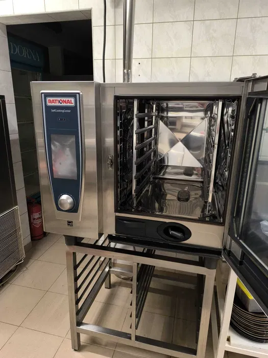 Cuptor profesional RATIONAL SelfCookingCenter SCC WE 61 – 6 tavi – 11 kW – 400V - Imagine 4