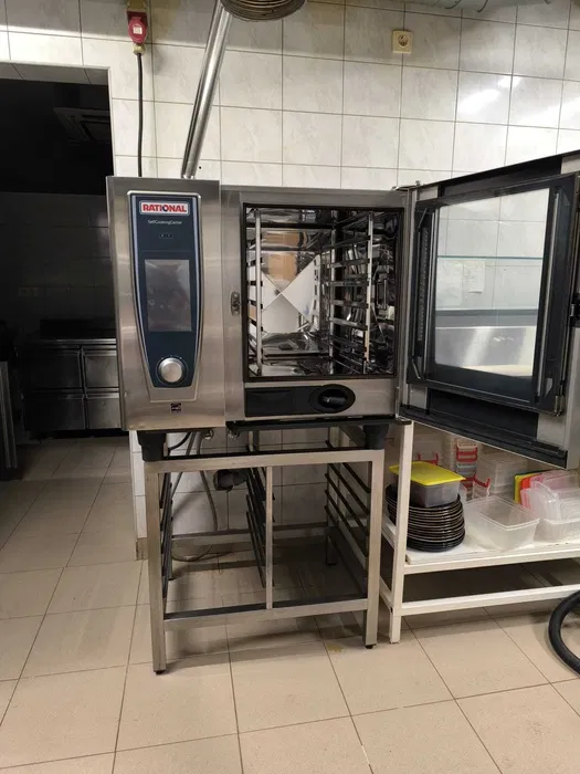 Cuptor profesional RATIONAL SelfCookingCenter SCC WE 61 – 6 tavi – 11 kW – 400V - Imagine 5