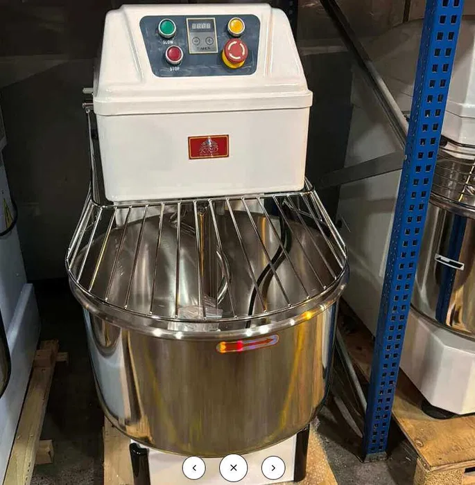 Malaxor aluat profesional 50L 220V 3KW – 2 viteze, inox, brutarie pizzerie