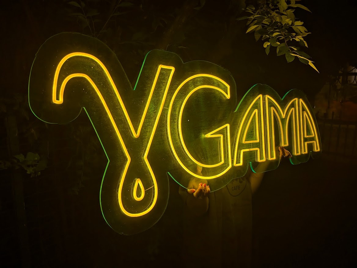 Reclama luminoasa LED Neon GAMA – Firma luminoasa pentru Bar, Cafenea, Restaurant