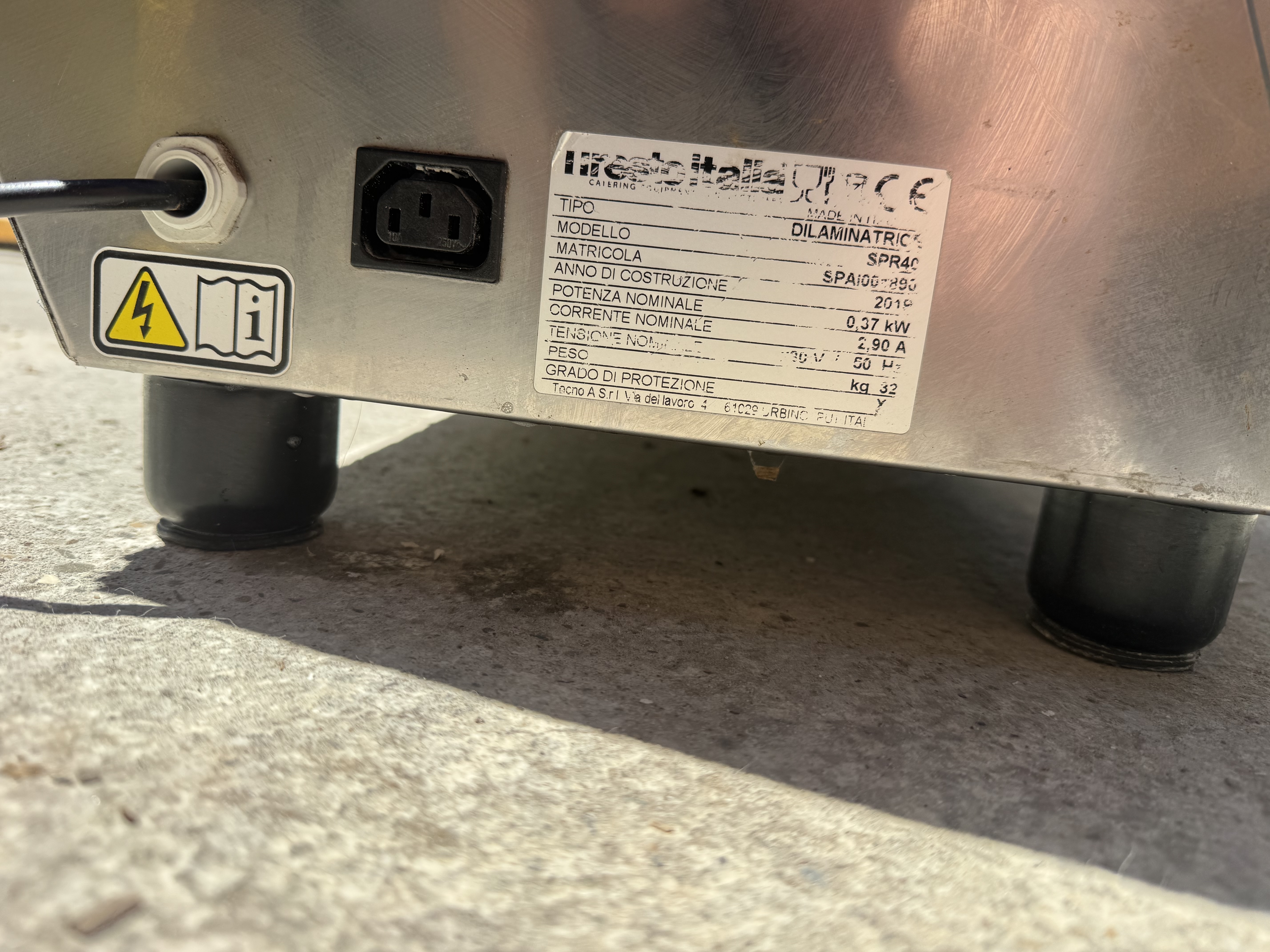 Aparat de făcut aluat pizza profesional  -Aparat profesional formator pentru aluat pizza din inox – utilaj pizzerie HoReCa - Imagine 6