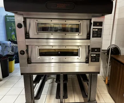Cuptor pizza profesional Moretti Forni Amalfi C, 2 camere, 400V – hota inox inclusa
