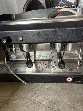 Espressor profesional cu 2 grupuri – aparat cafea HoReCa pentru bar, cafenea sau restaurant