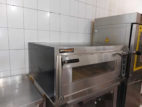 Cuptor profesional pizza si paine Prismafood Italia, 400V, 6.9 kW, vatra samota