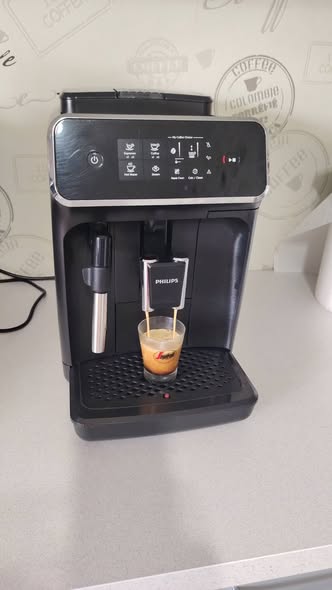 Espressor automat Philips cu rasnita ceramica – cafea boabe si macinata, revizuit - Imagine 3