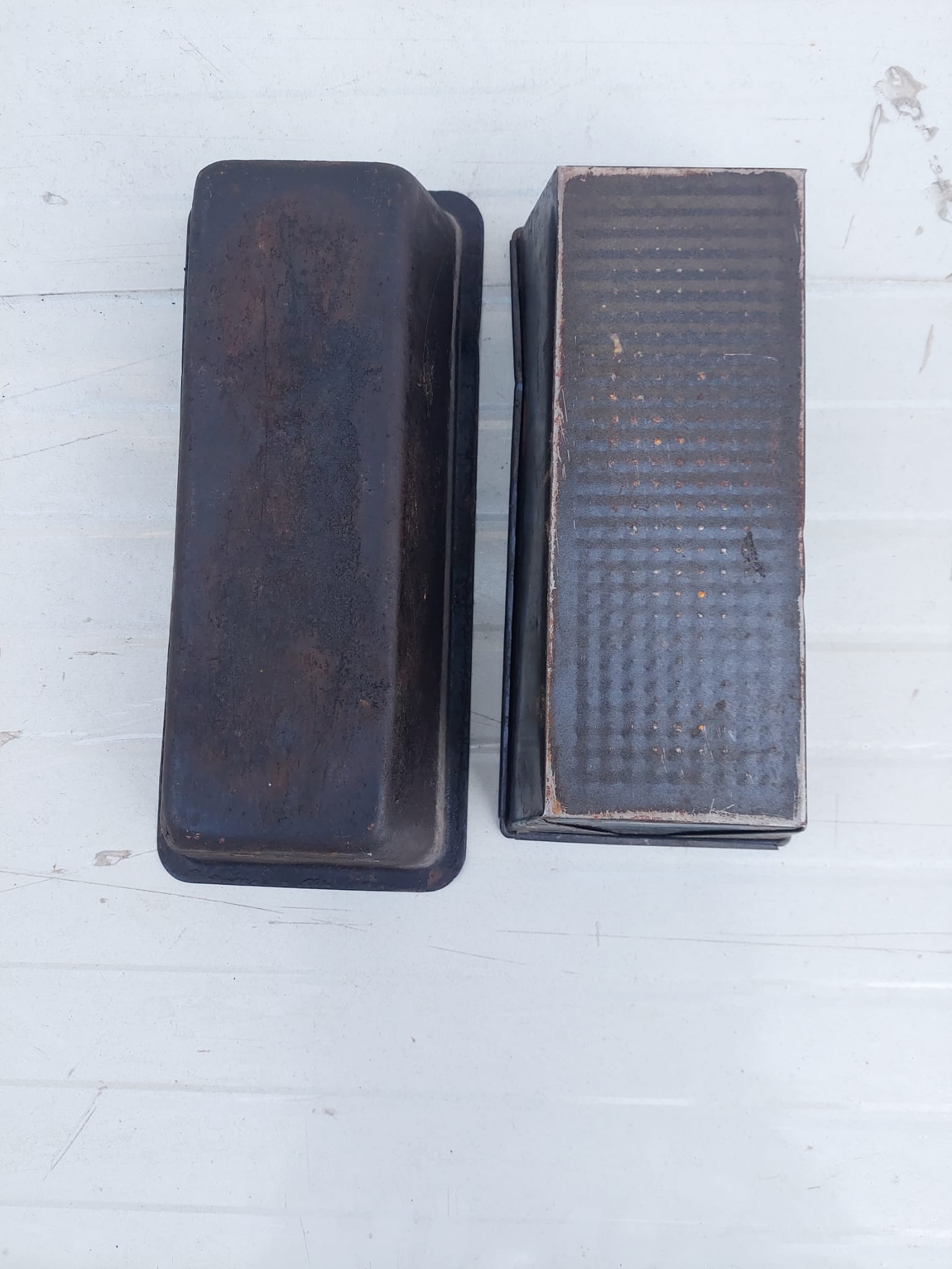 Tăvi de cozonac, baghetă și pâine toast brutărie - 200 bucăți, preț negociabil - Imagine 2