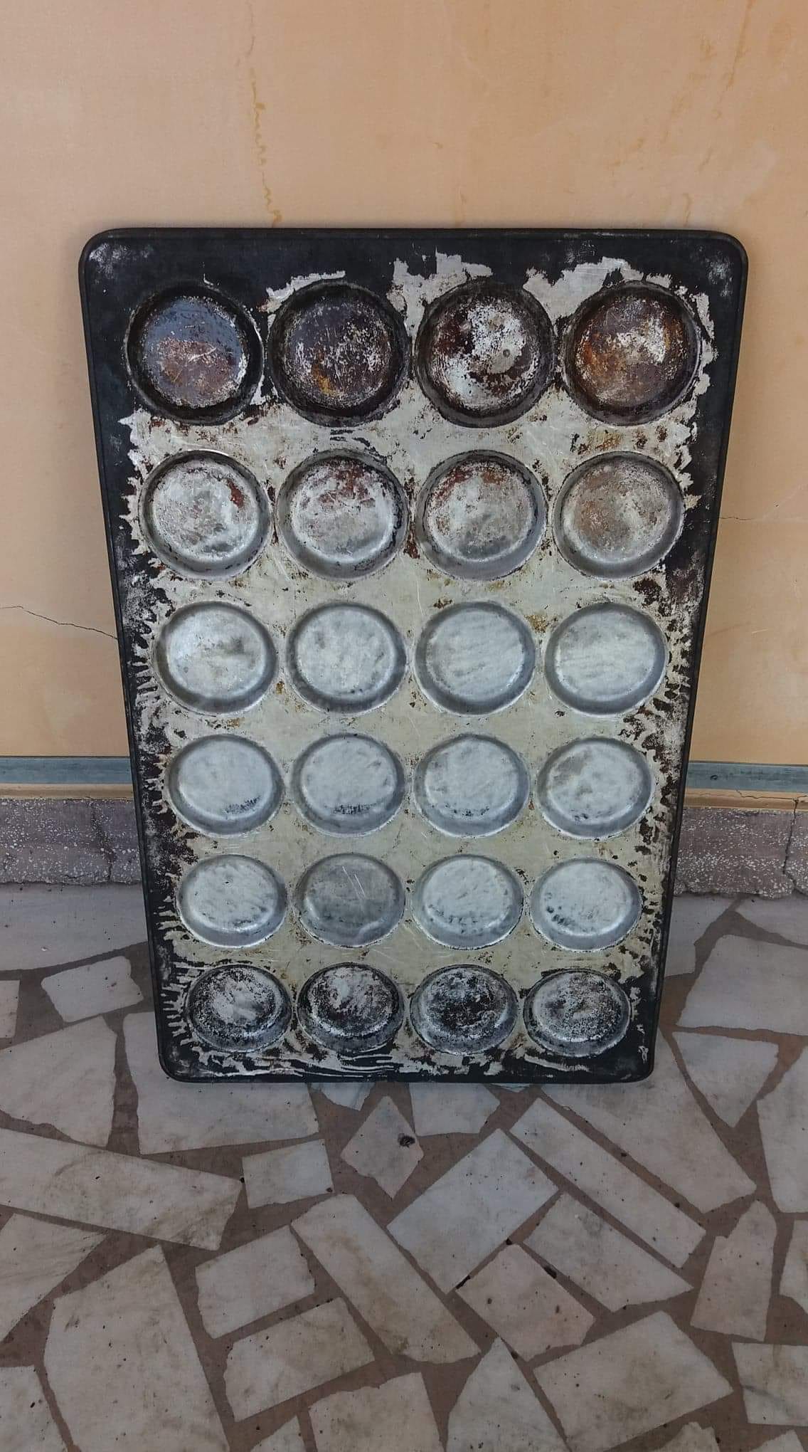 Tăvi de cozonac, baghetă și pâine toast brutărie - 200 bucăți, preț negociabil - Imagine 6