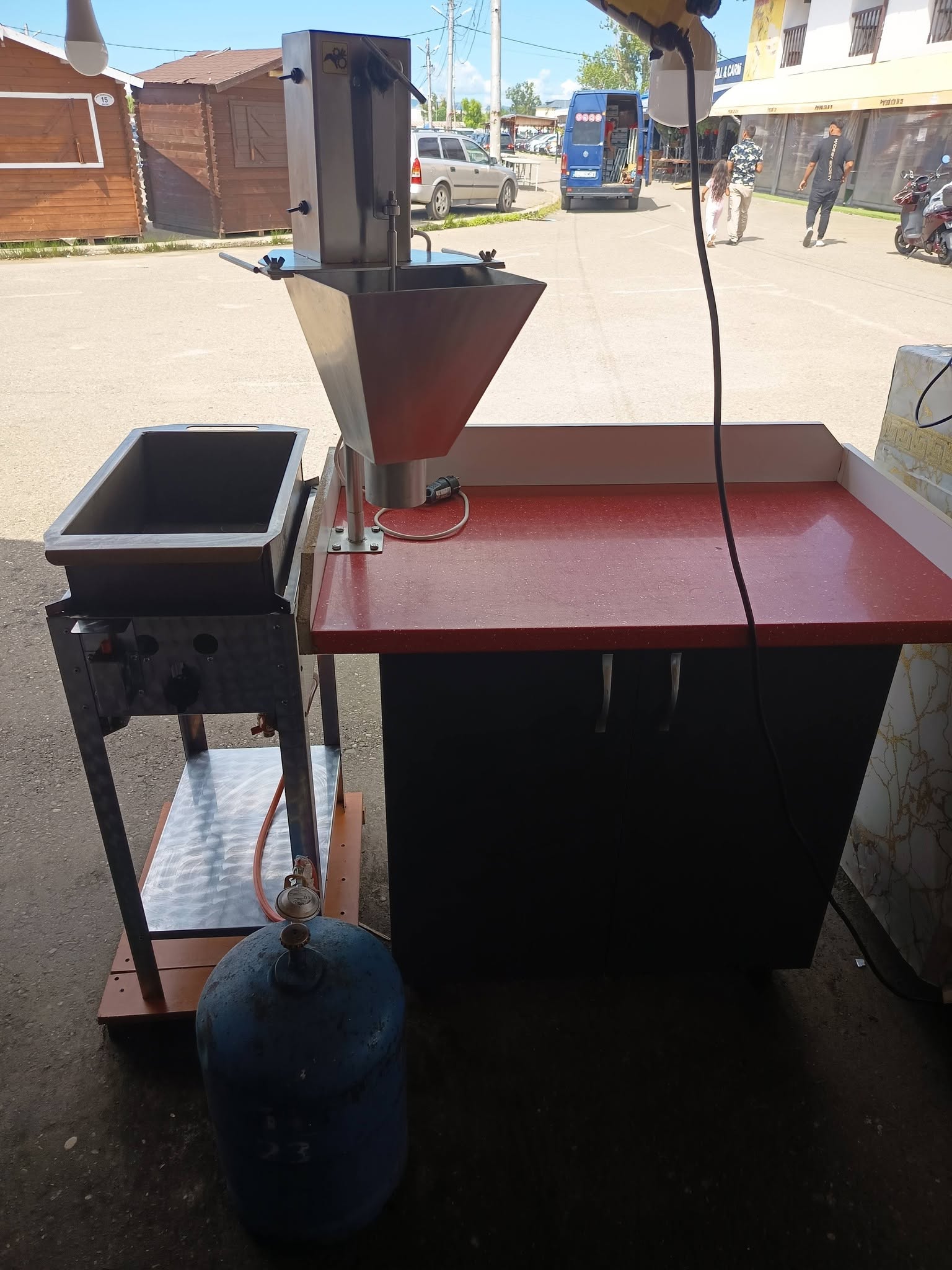 Aparat gogosi bilute profesional - stand complet cu friteuza pe gaz pentru targuri si evenimente - Imagine 3