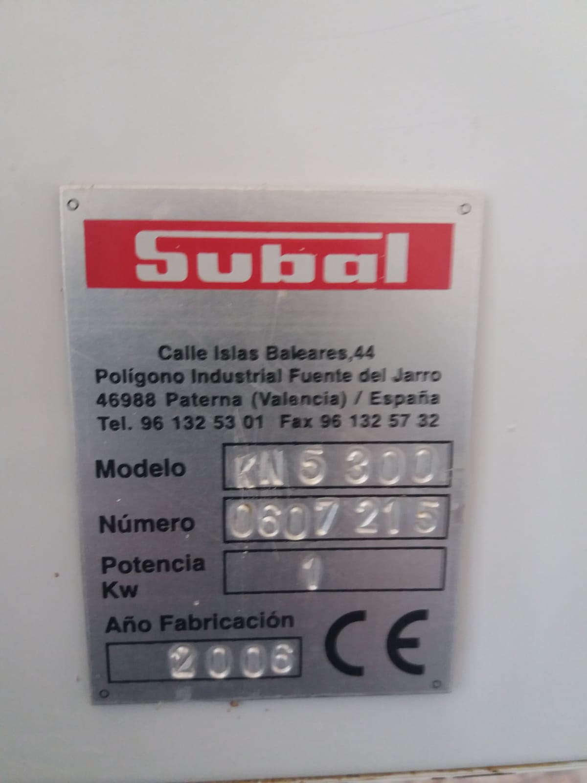 Predospitor profesional cu leagane SUBAL KM300 – 300 cupe pentru panificatie - Imagine 2