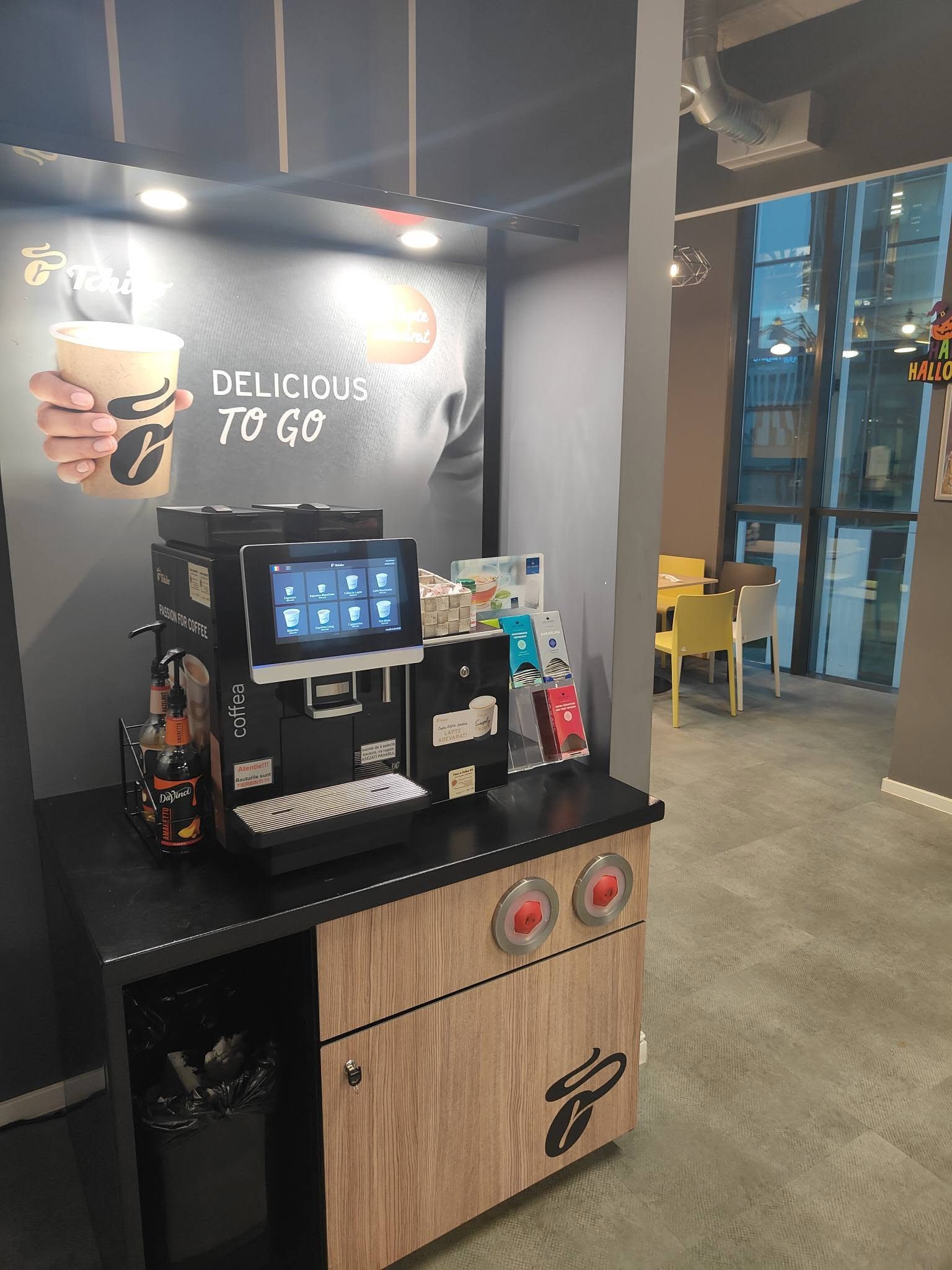 Automat profesional de cafea Piacetto pentru HoReCa cu sistem complet de cafea - Imagine 2