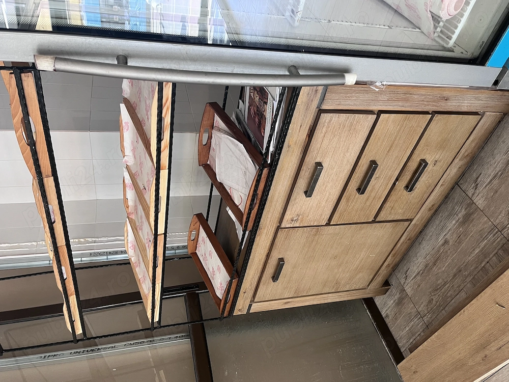 Mobilier profesional restaurant si cafenea cu rafturi, sertare si dulapuri - HoReCa