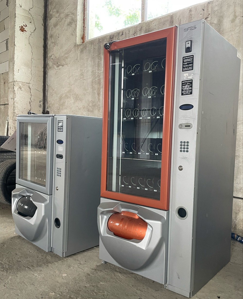 Automat Vending FAS Krystal 175 Snack & Food cu Racire – Profesional - Imagine 4