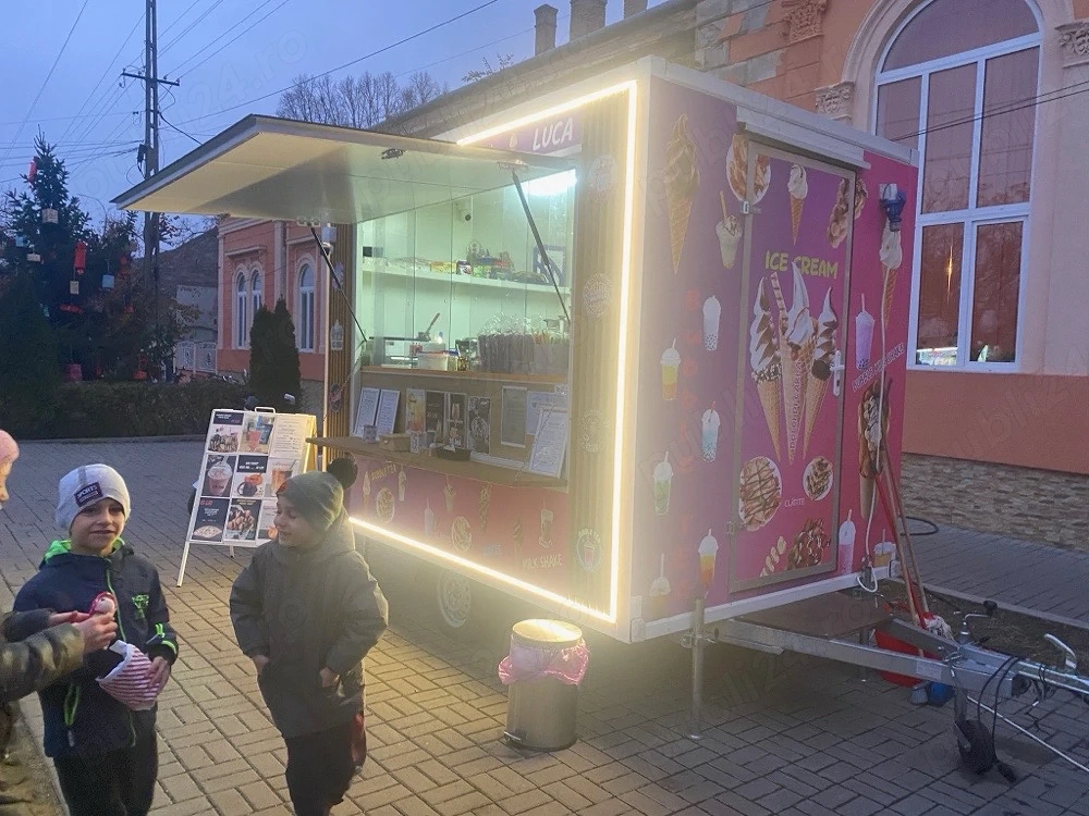 Rulota comerciala complet echipata si utilata – aparat inghetata, cafea, clatite, waffle, gogosi - Imagine 5
