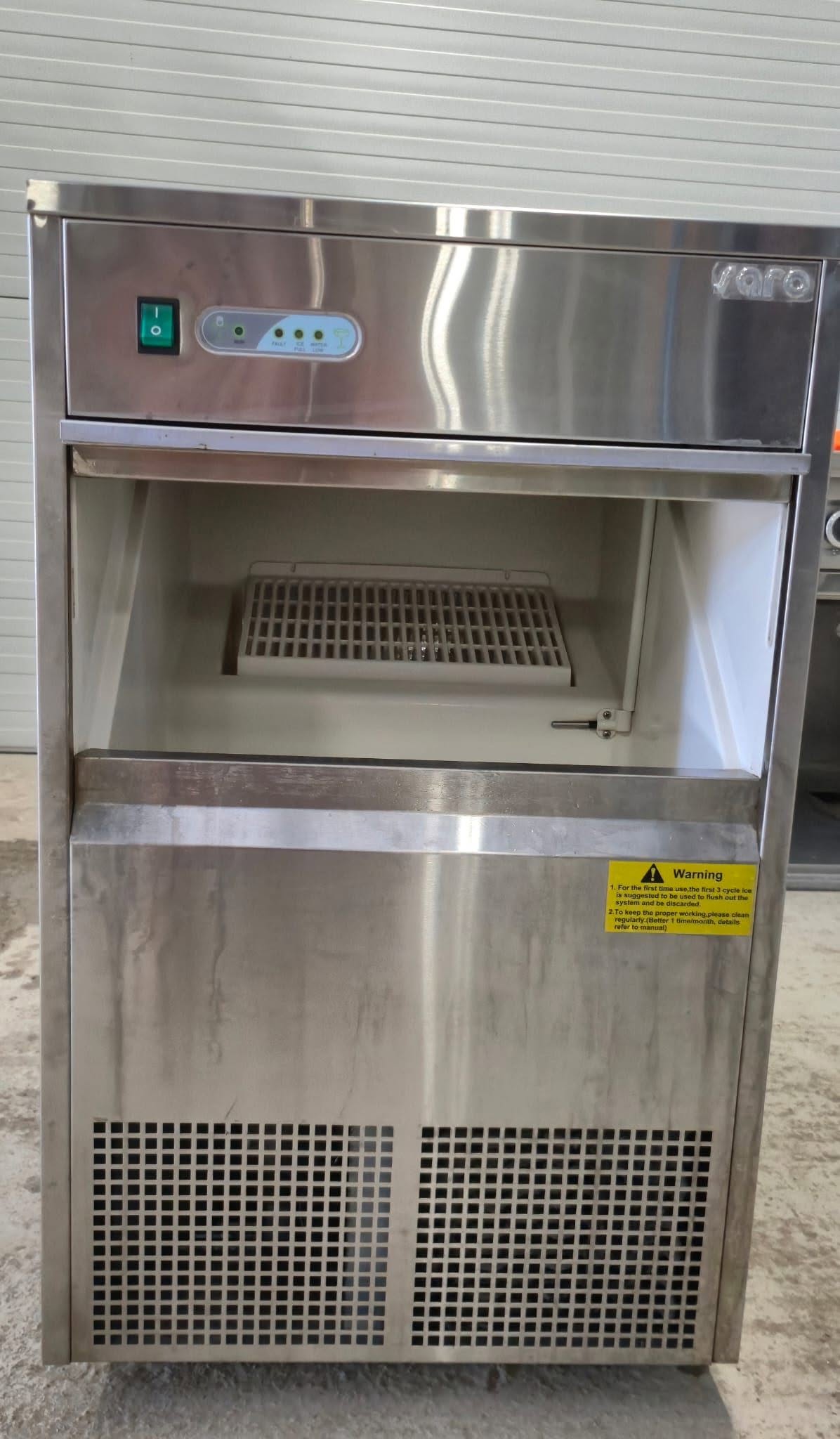 Masina profesionala de facut gheata Saro EB40 – 40 kg/24h, cuburi gheata, HoReCa