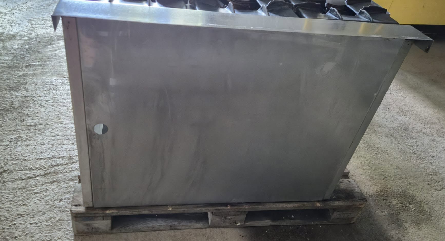 Masina de gatit profesionala pe gaz cu 6 arzatoare – 16 kW, aragaz HoReCa 100x90 cm - Imagine 2