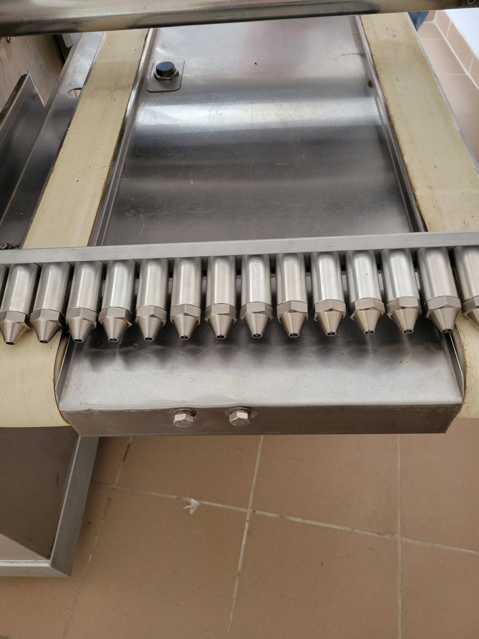 Masina de dozat Mono Delta FG-073 - utilaj profesional patiserie si brutarie SH - Imagine 3