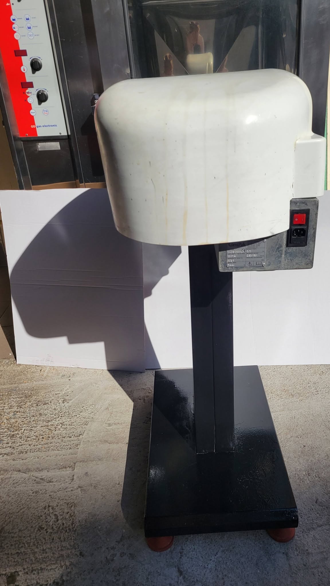 Masina profesionala de sigilat pungi cu imprimare data expirare si lot - 230V - Imagine 3