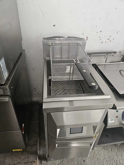 Friteuza profesionala pe gaz 25 litri SH - echipament HoReCa pentru restaurant si fast-food