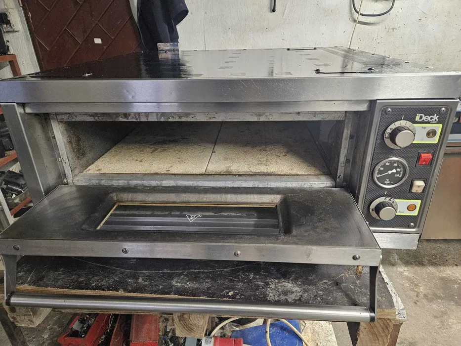 Cuptor pizza profesional iDECK electric 380V – 4 pizza – SH