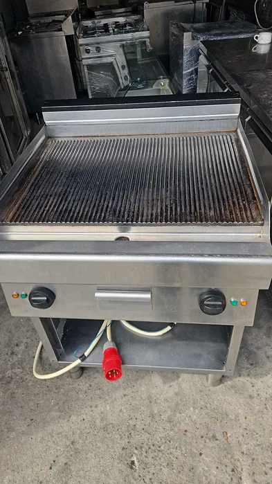 Grill profesional striat electric 380V Linia 700 SH – gratar HoReCa