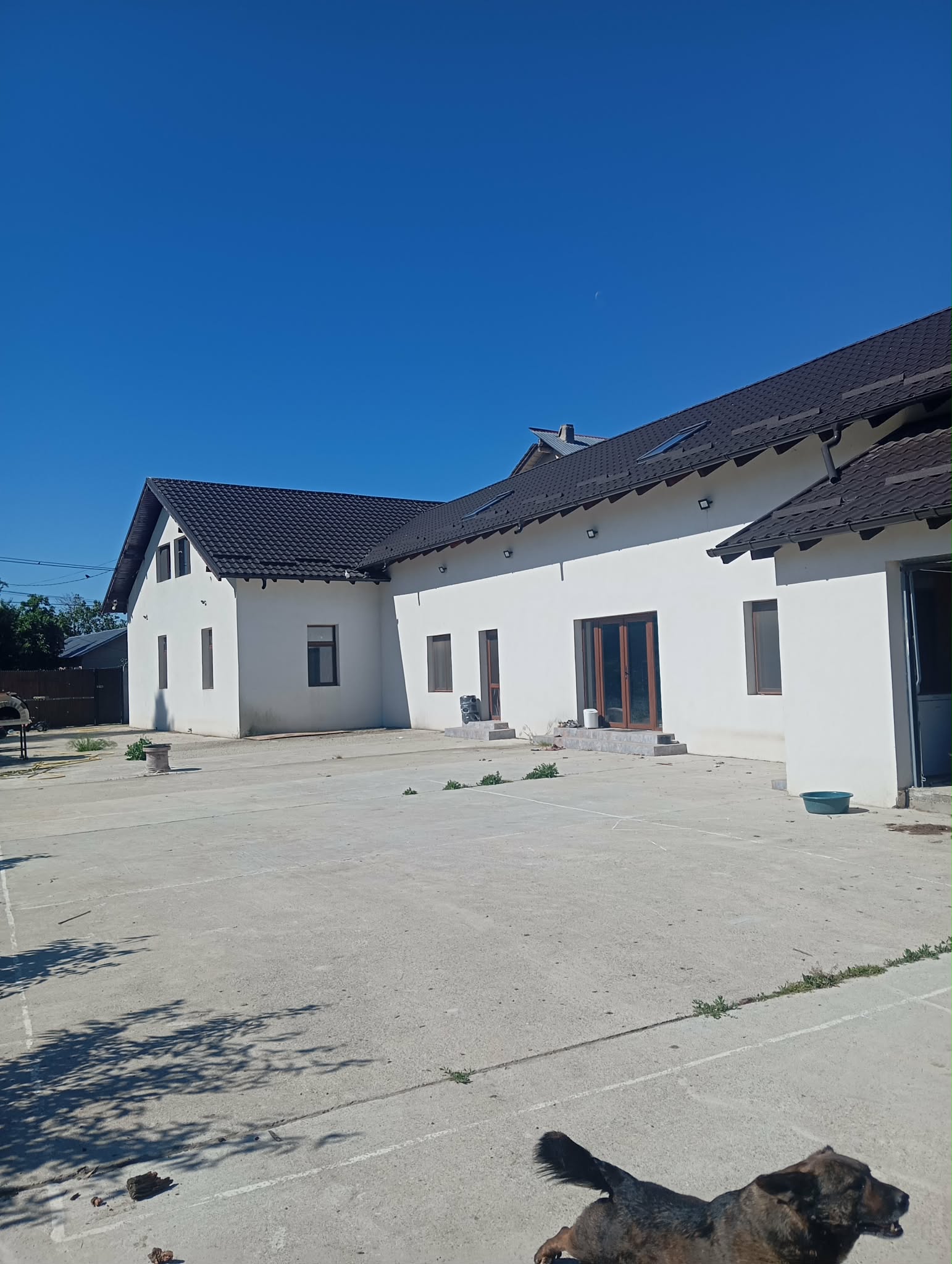Restaurant cu Proprietate și Teren 2.500 mp de Vânzare în Comana, Giurgiu - Imagine 2