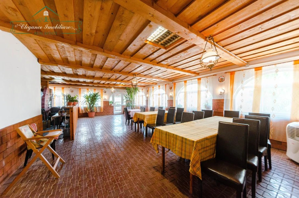 Afacere HoReCa de Vanzare Lipova Arad – Pensiune, Restaurant 865 mp - Imagine 3