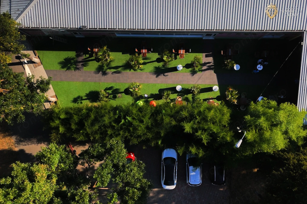 Spatiu HoReCa de Vanzare Arad Central – Restaurant, Terasa si Posibilitate - Imagine 4