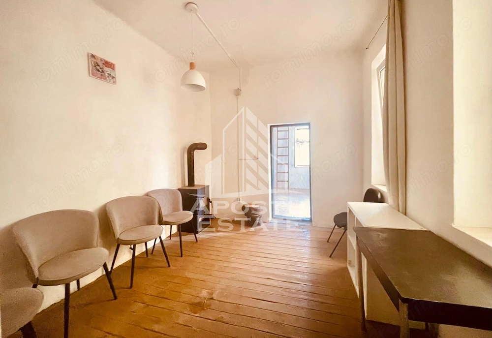 Spatiu Comercial de Vanzare Arad – Pretabil HoReCa, 378 mp Teren - Imagine 2