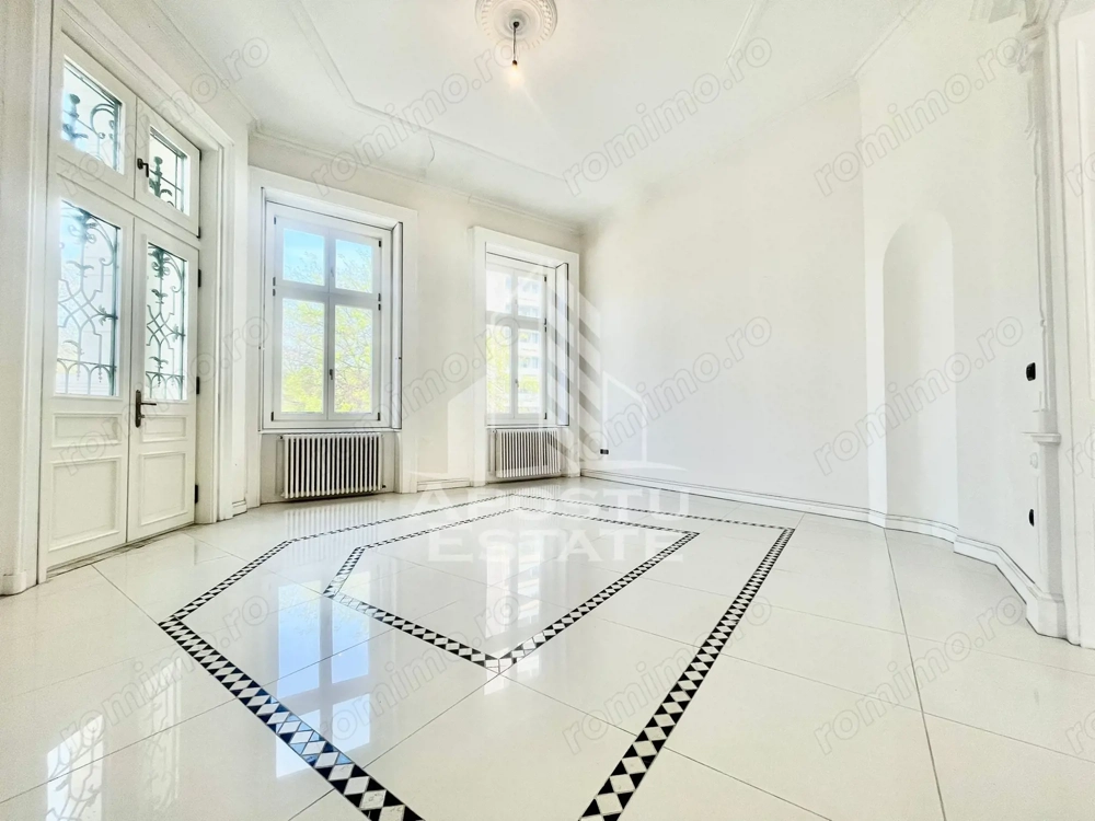 Spatiu de Inchiriat Arad Ultracentral – 93 mp, Ideal Birouri si Servicii - Imagine 4