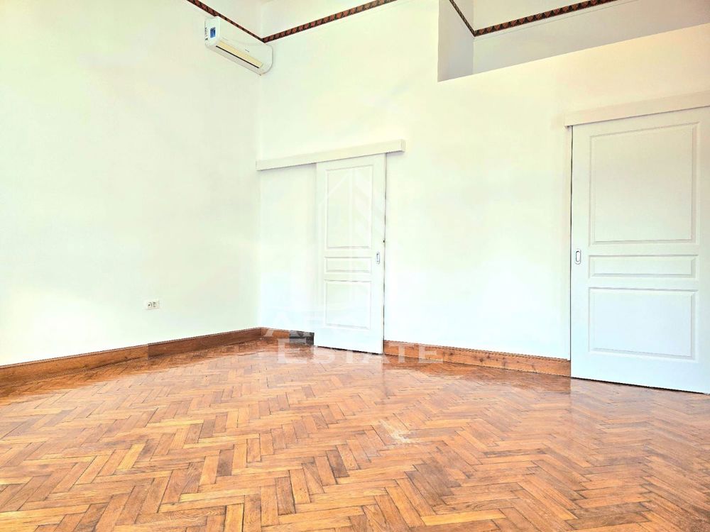 Spatiu Comercial de Inchiriat Arad Central – 102 mp, Potential Cafenea sau Bistro - Imagine 3