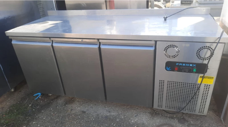 Echipamente HoReCa SH Bucuresti - gratare profesionale gaz, mese reci si vitrine INOMAK - Imagine 2