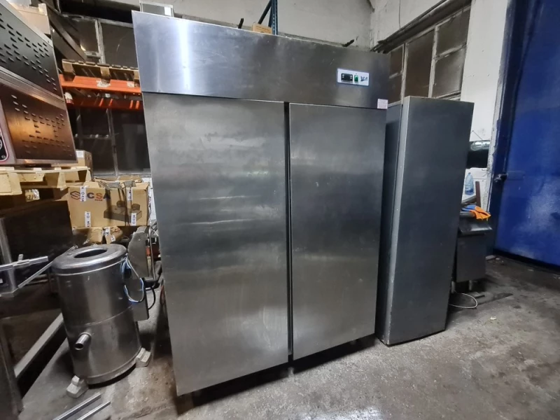 Frigider profesional inox cu 2 usi Italia SH - echipament frigorific HoReCa Bucuresti - Imagine 2
