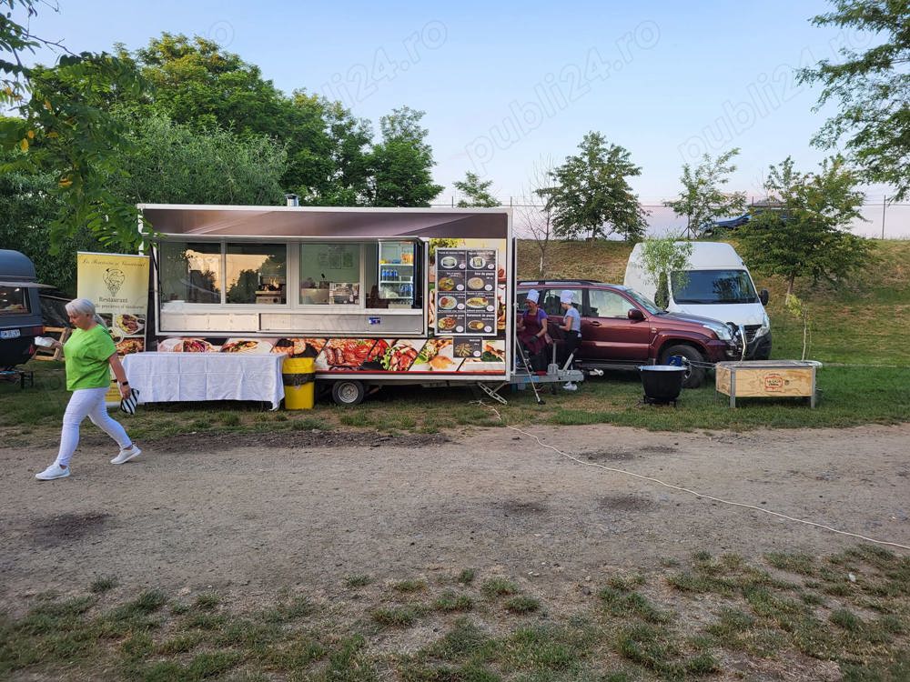 Rulota comerciala fast food complet echipata 2020 – food truck, grill, friteuza, vitrina frigorifica - Imagine 9