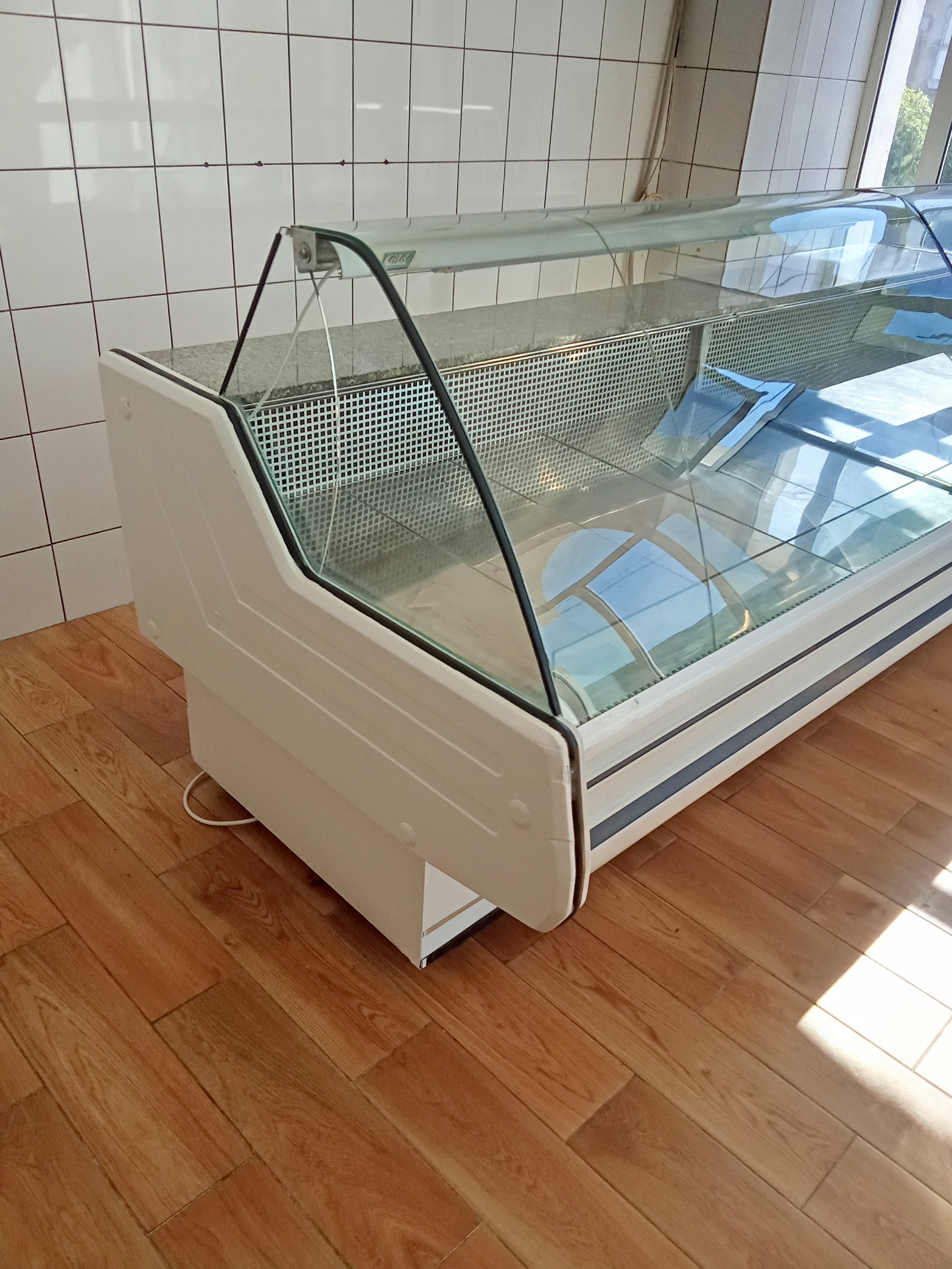 Vitrina frigorifica orizontala 3 m profesionala HoReCa – Second Hand - Imagine 3