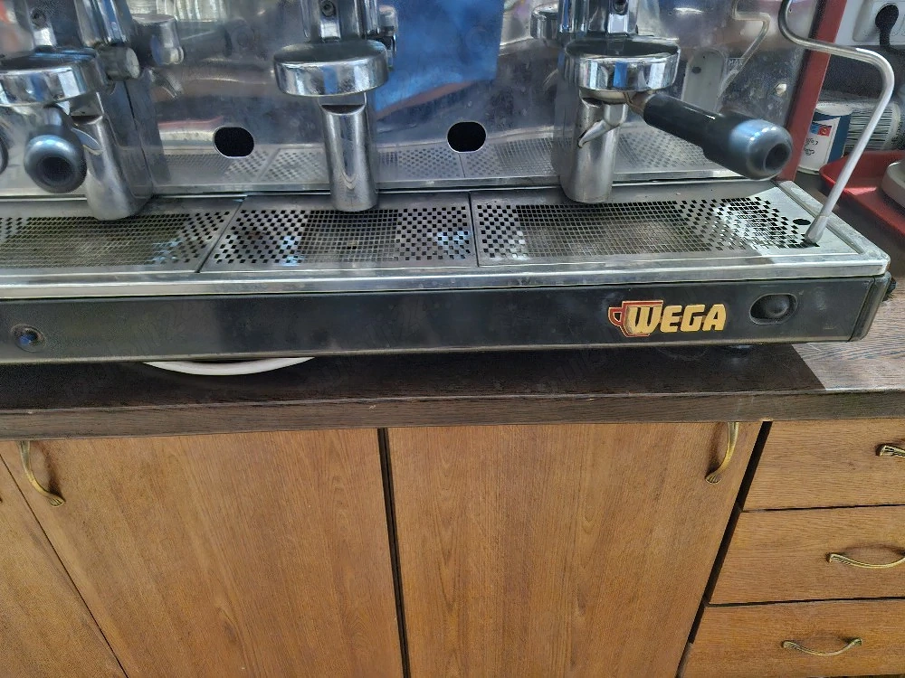 Cuptor profesional ELH 6-3 + espressor WEGA 3 grupuri HoReCa SH - Imagine 5