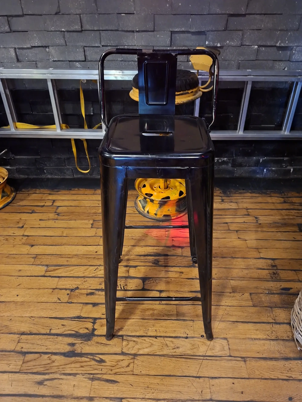 Mobilier restaurant bar - mese 80x80, mese rotunde si scaune metalice industriale - Imagine 4