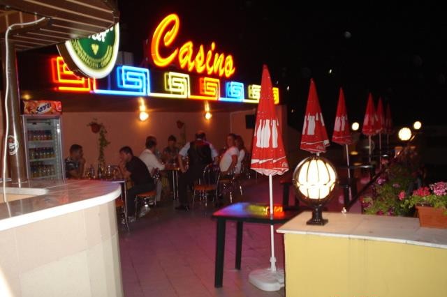 Restaurant la cheie de vanzare, gradina de vara si 3 terase - Targu Ocna, Bacau - Imagine 4