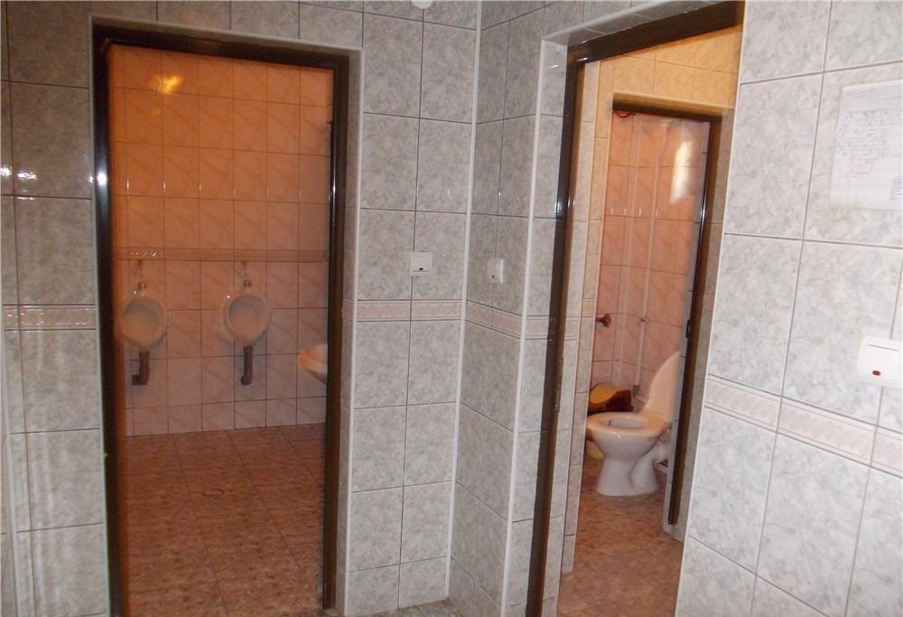 Restaurant de vanzare la cheie, 765 mp, gradina de vara si 3 terase - Targu Ocna - Imagine 2
