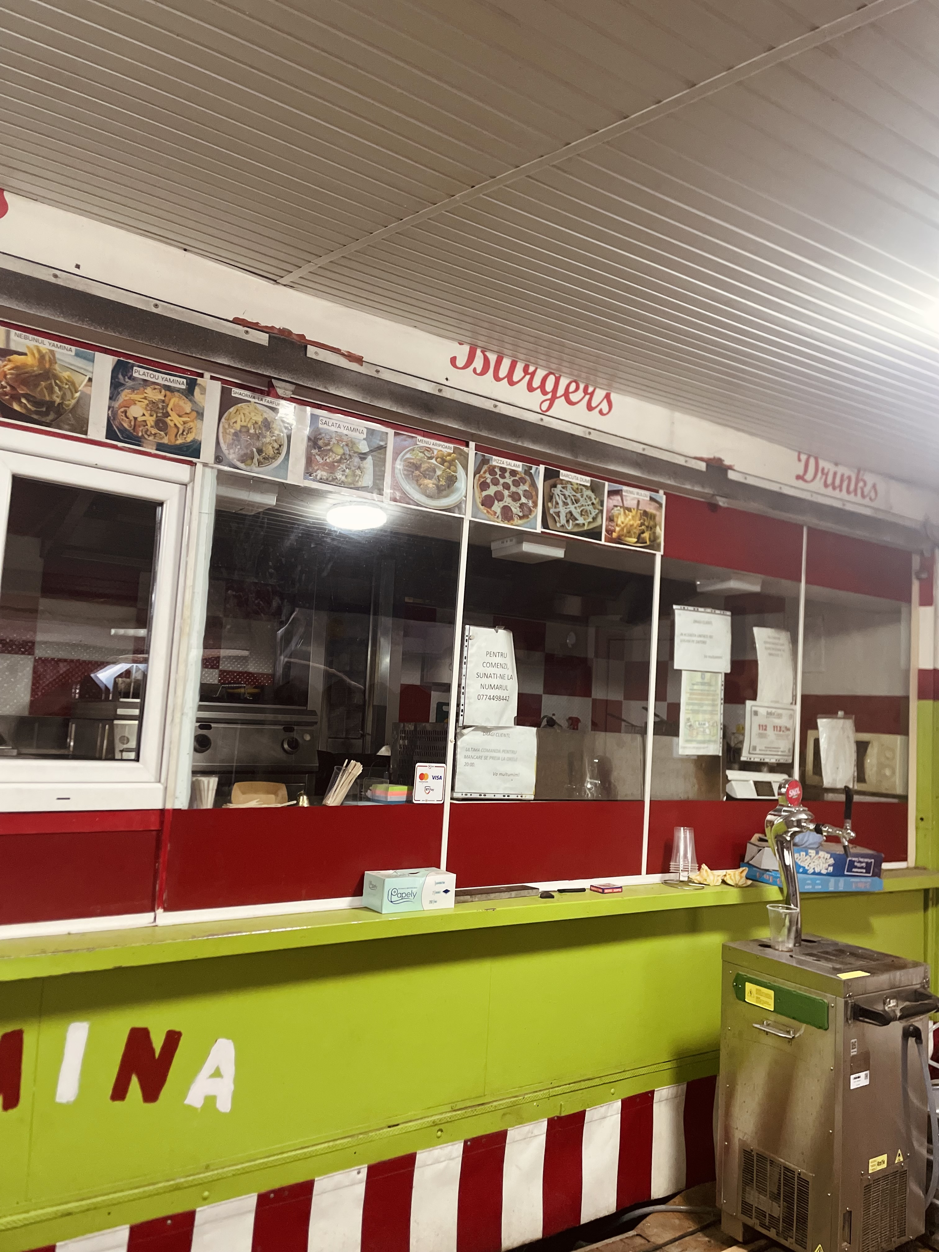 Rulota Fast Food Complet Utilata, Cuptor Pizza, Shaorma, Gratar, Frigidere, Acte la Zi