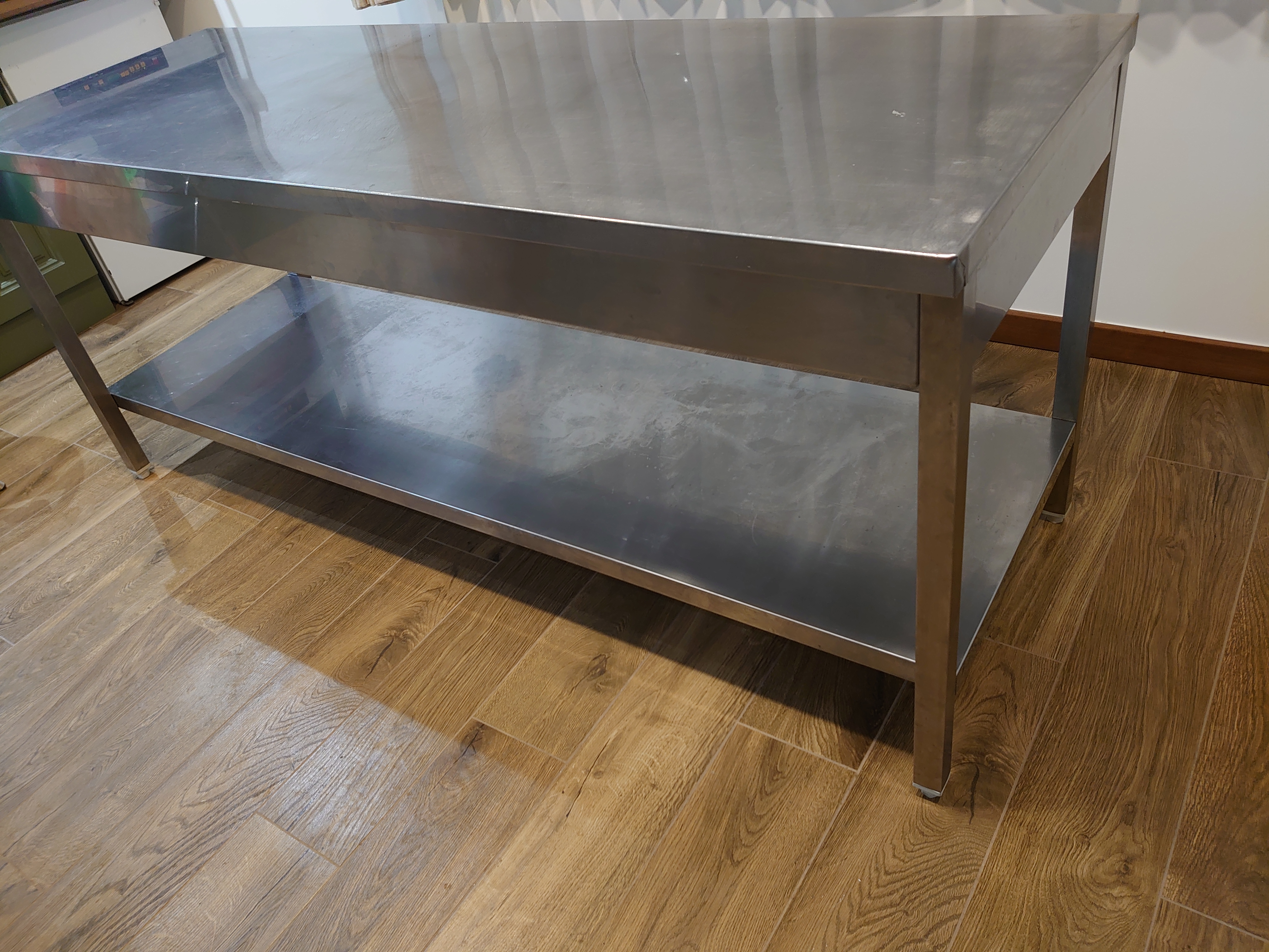 Vand masa inox Profesionala HoReCa pentru Bucatarie Restaurant, Fast Food, Pizzerie si Catering
