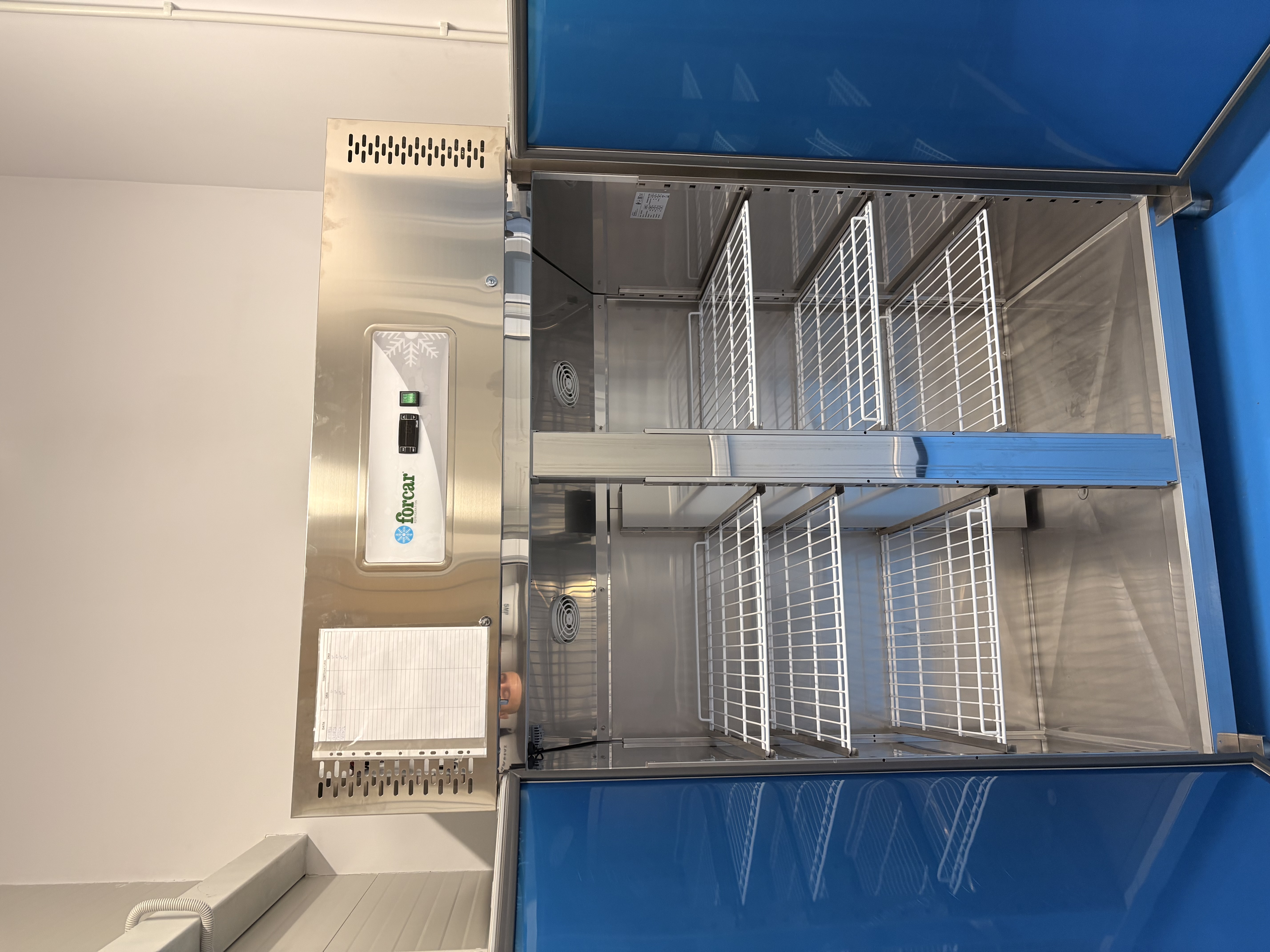 Laborator inghetata la cheie - Afacere HoReCa Complet Utilata, Productie Inghetata Artizanala, Echipamente Profesionale - Imagine 7