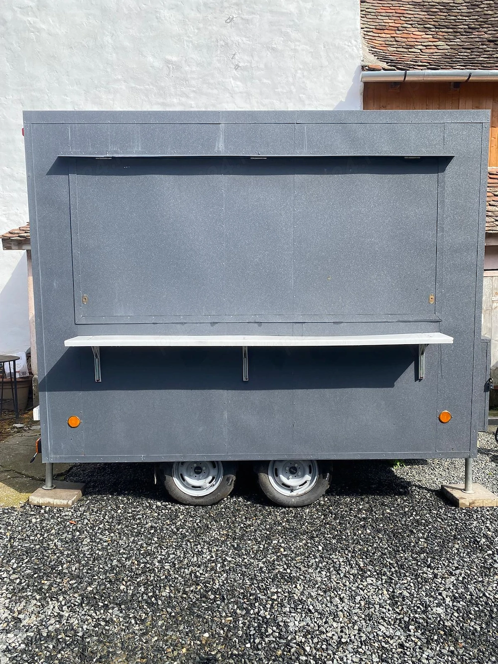Rulota Fast Food 2024 - 3 Metri, 750 kg, Mobilier Complet, Hota, Chiuveta Inox - Sibiu, Schimb Auto - Imagine 2
